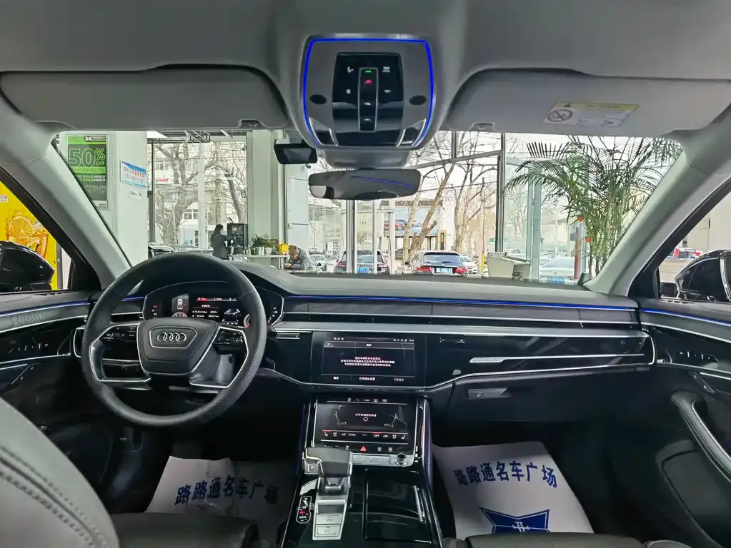 Audi A8 2023 из CN, фото 5