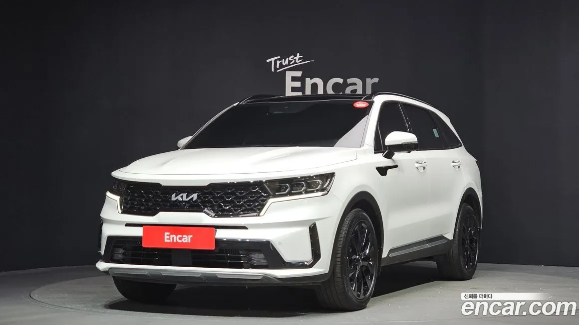 Kia Sorento — фото 1