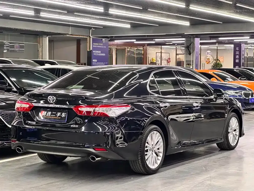 Toyota Camry 2021 из CN, фото 9