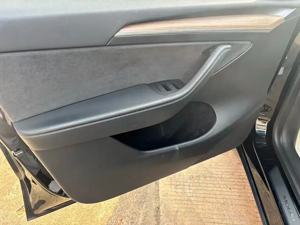 Tesla Model Y 2021 из CN, фото 7