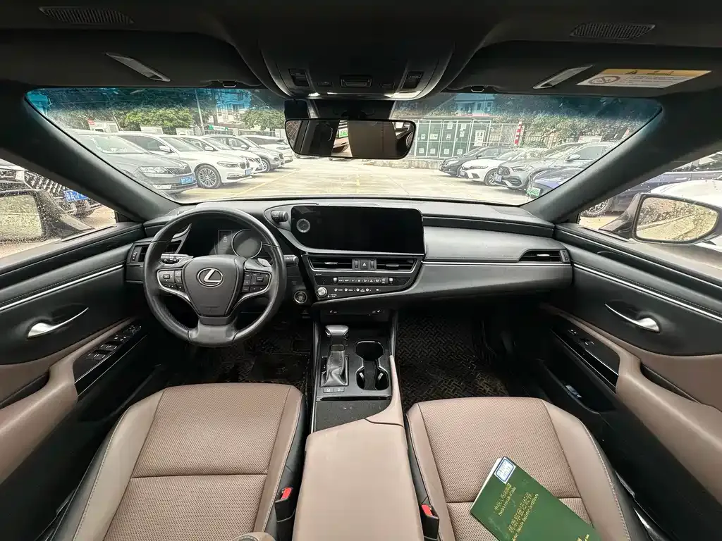 Lexus ES 2022 из CN, фото 5