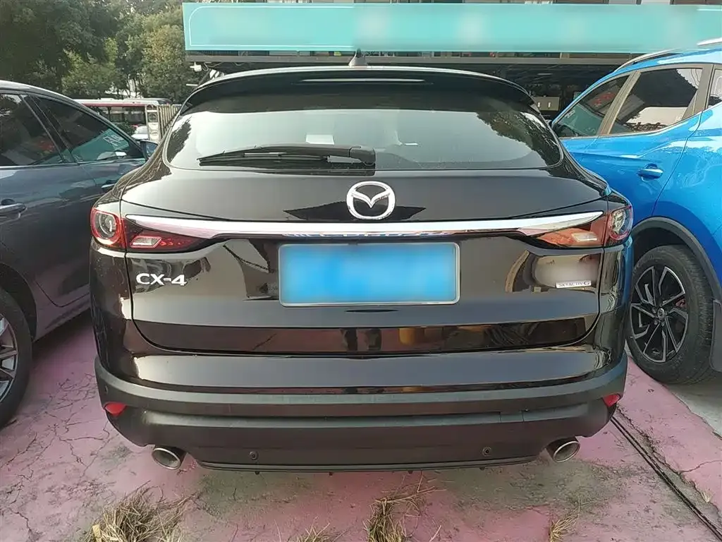 Mazda CX-4 2021 из CN, фото 4