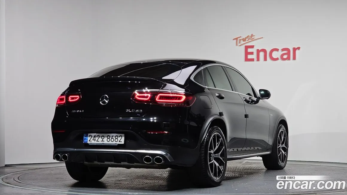 Mercedes-Benz GLC-Class — фото 10