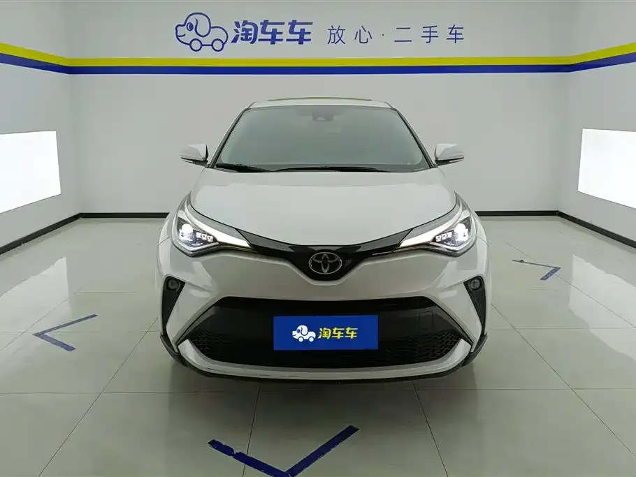 Toyota C-HR 2022 из CN, фото 2