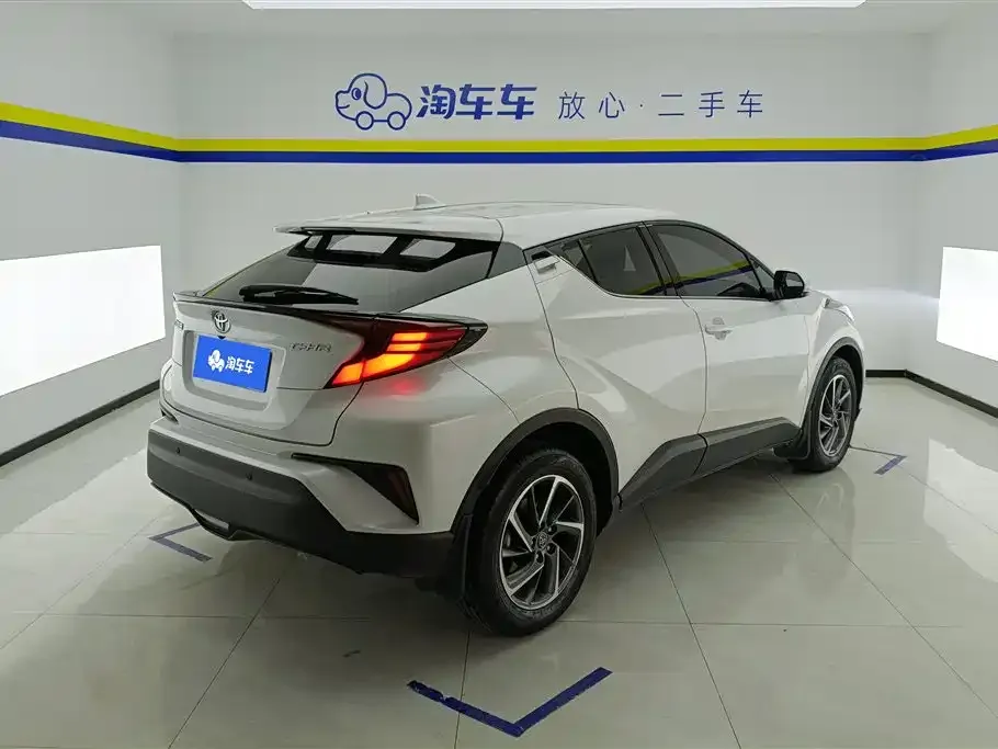 Toyota C-HR 2022 из CN, фото 3