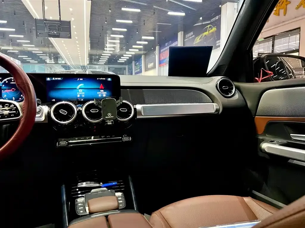 Mercedes-Benz GLB 2023 из CN, фото 3