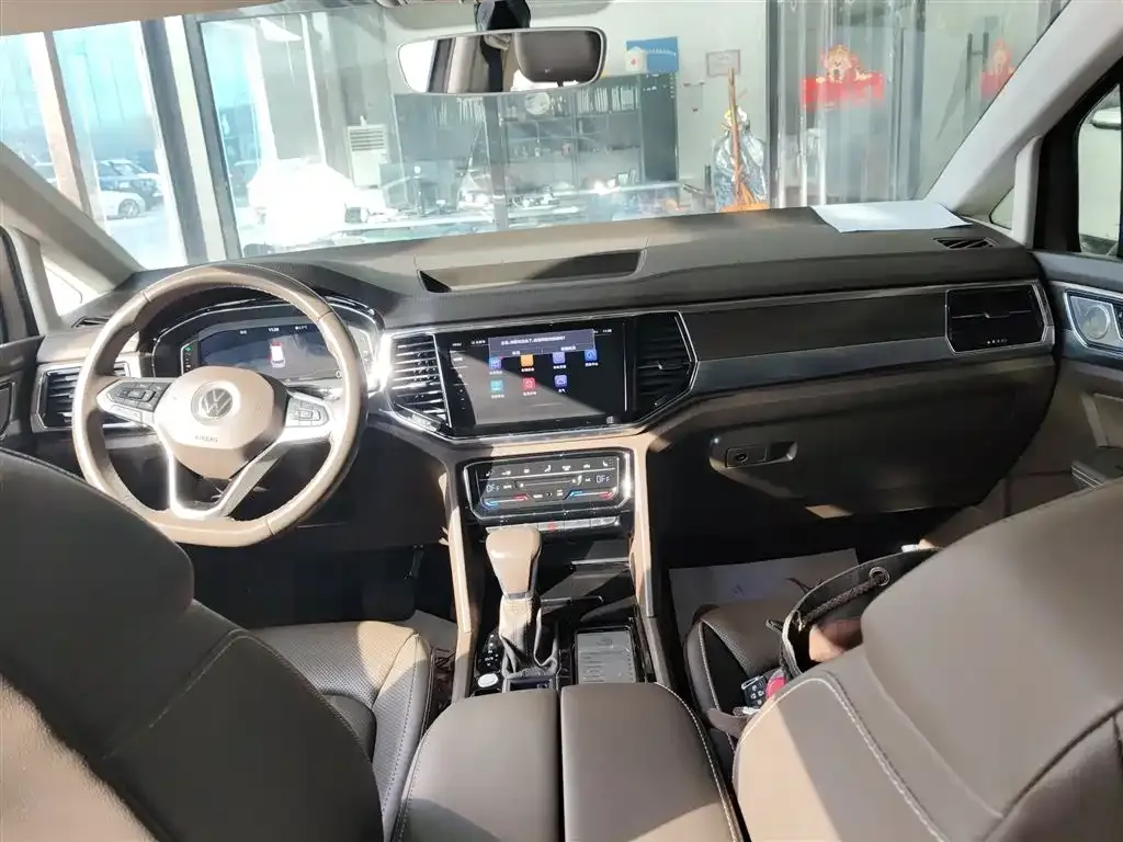 Volkswagen Viloran 2022 из CN, фото 5