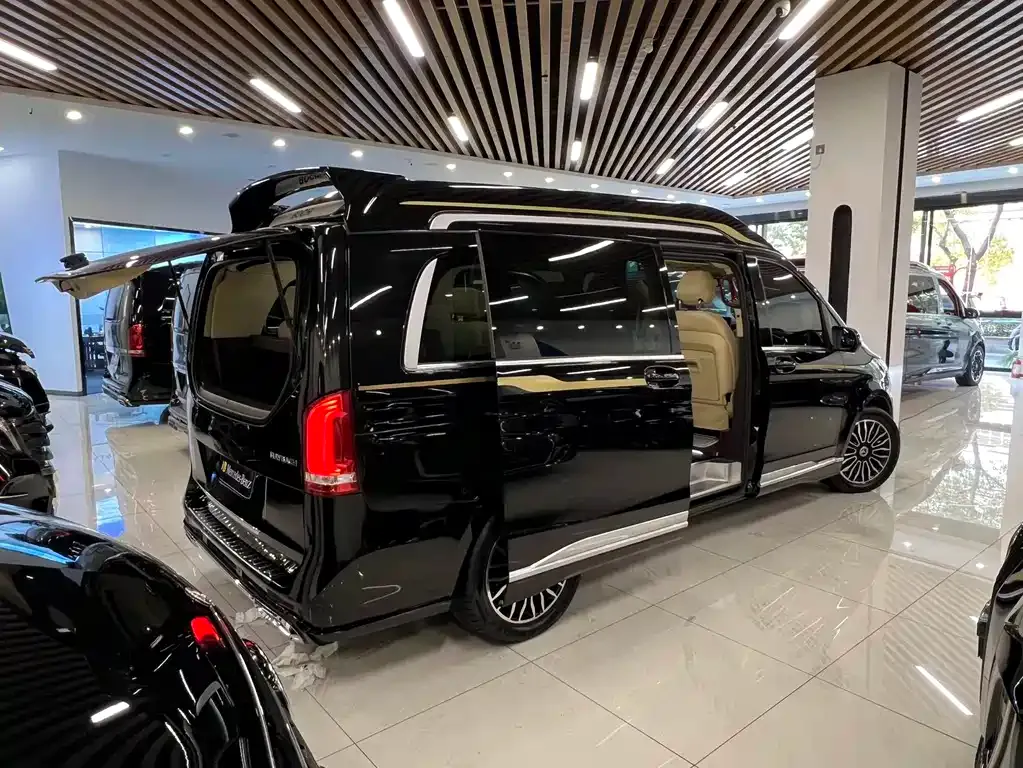 Mercedes-Benz V-Class 2021 из CN, фото 6