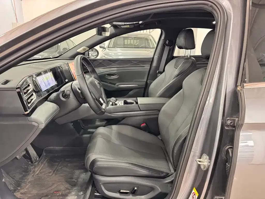 BYD Qin L 2025 из CN, фото 5