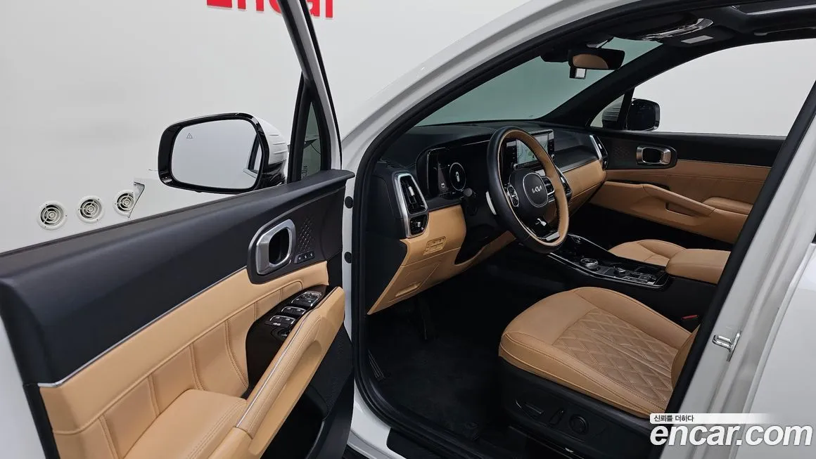 Kia Sorento — фото 9