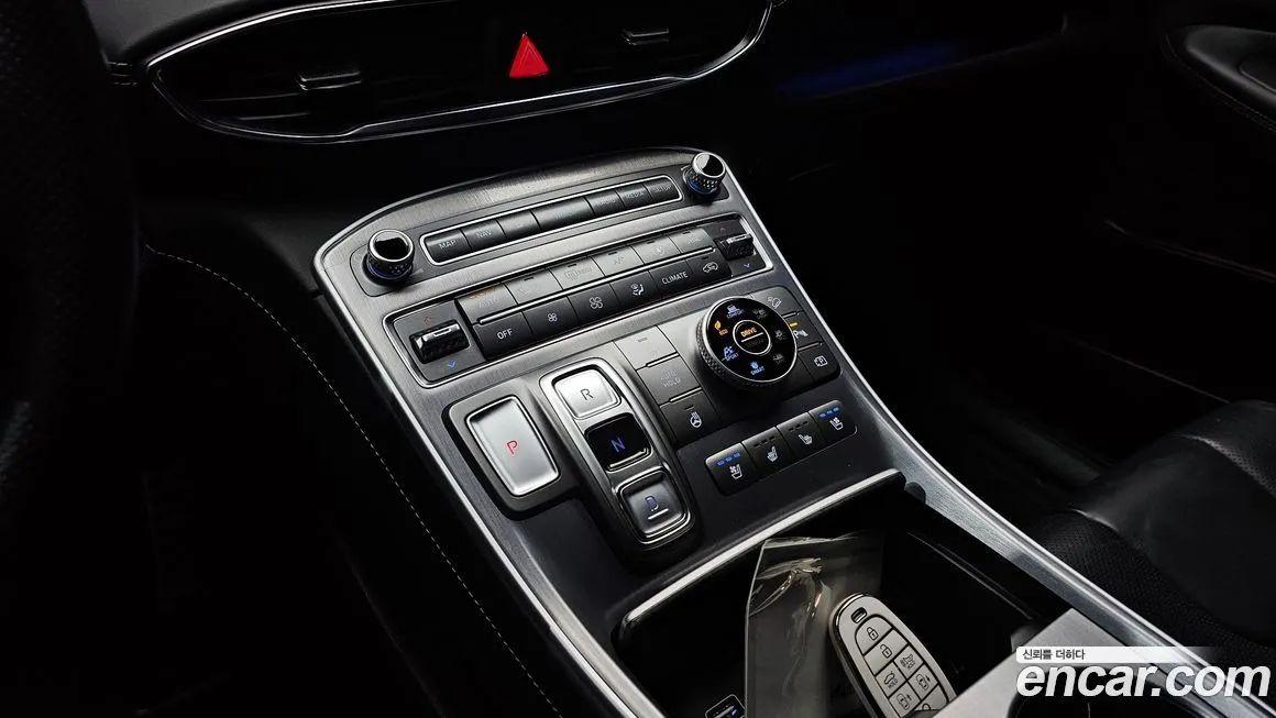 Hyundai Santafe — фото 8