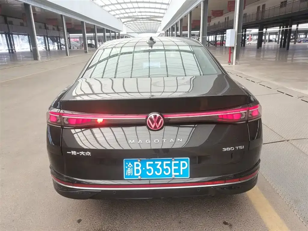 Volkswagen Magotan 2024 из CN, фото 8