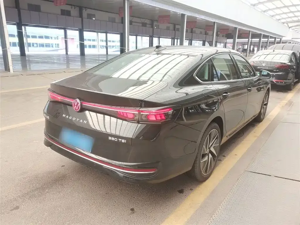 Volkswagen Magotan 2024 из CN, фото 9