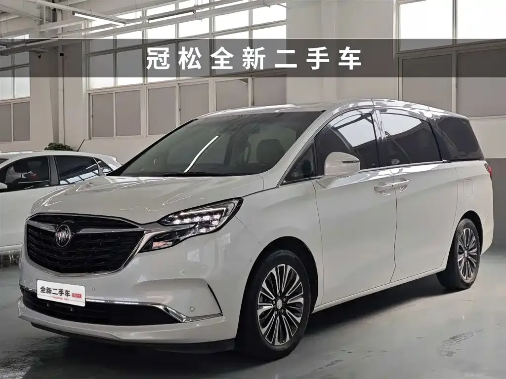 Buick GL8 2022 из CN, фото 1