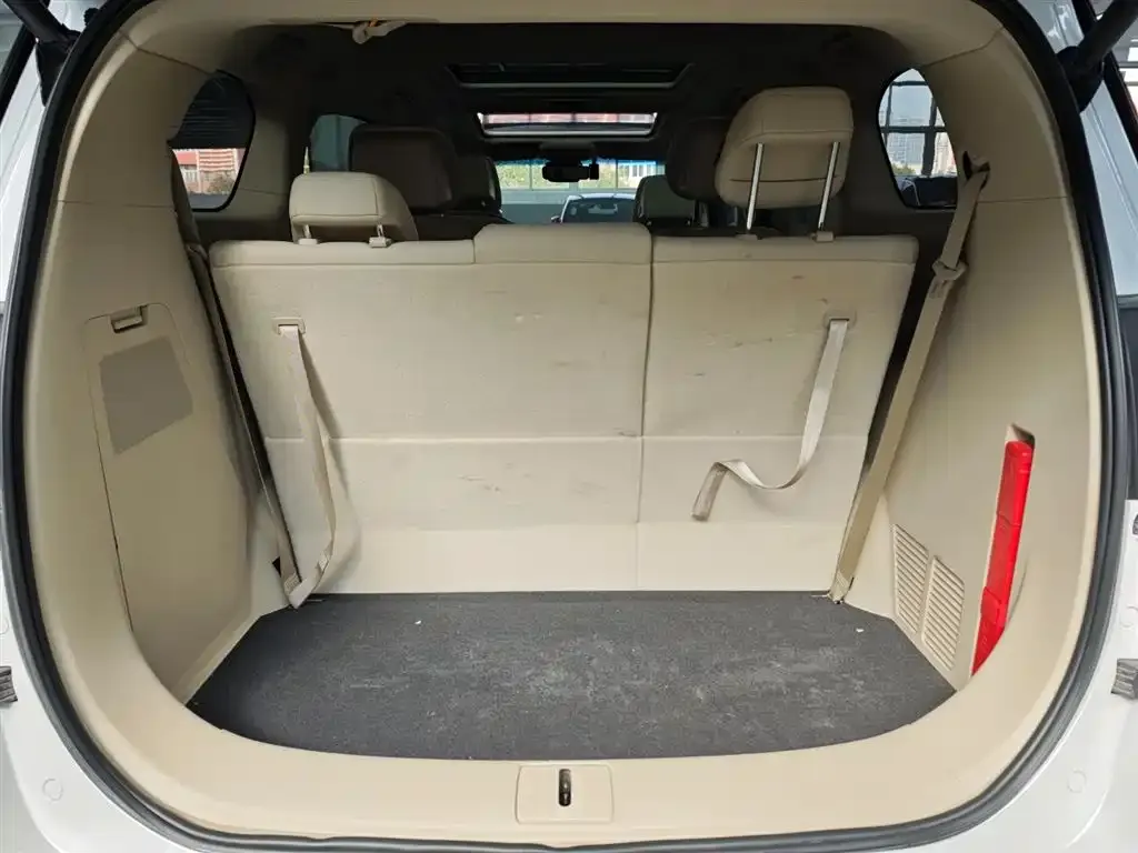 Buick GL8 2022 из CN, фото 10