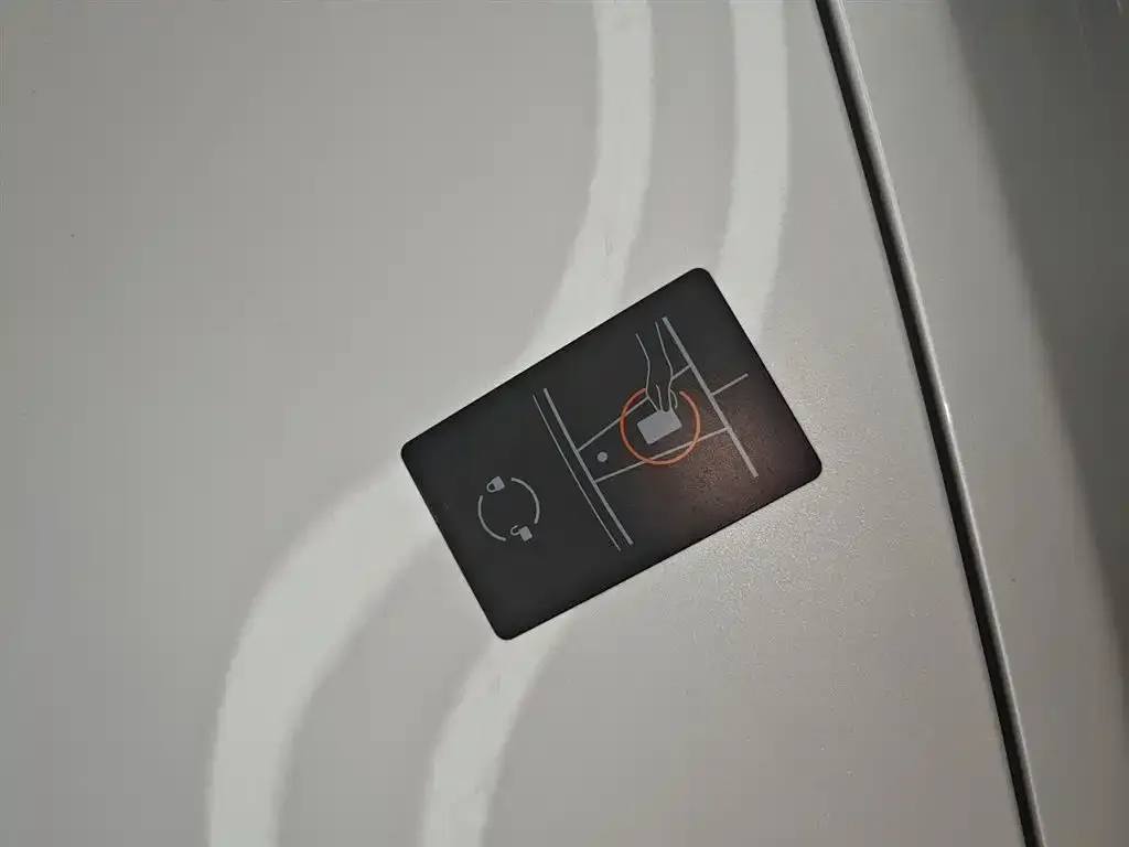 Tesla Model 3 2021 из CN, фото 2
