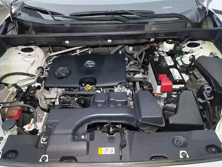 Toyota RAV4 2024 из CN, фото 10