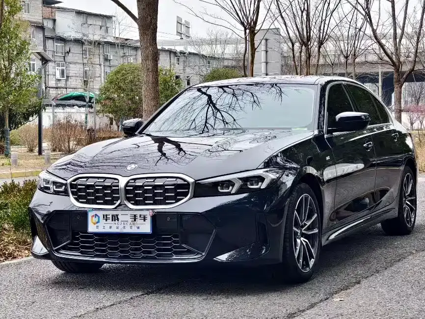 BMW 3 Series 2023 из CN, фото 9
