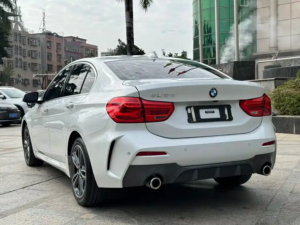 BMW 1 Series — фото 10