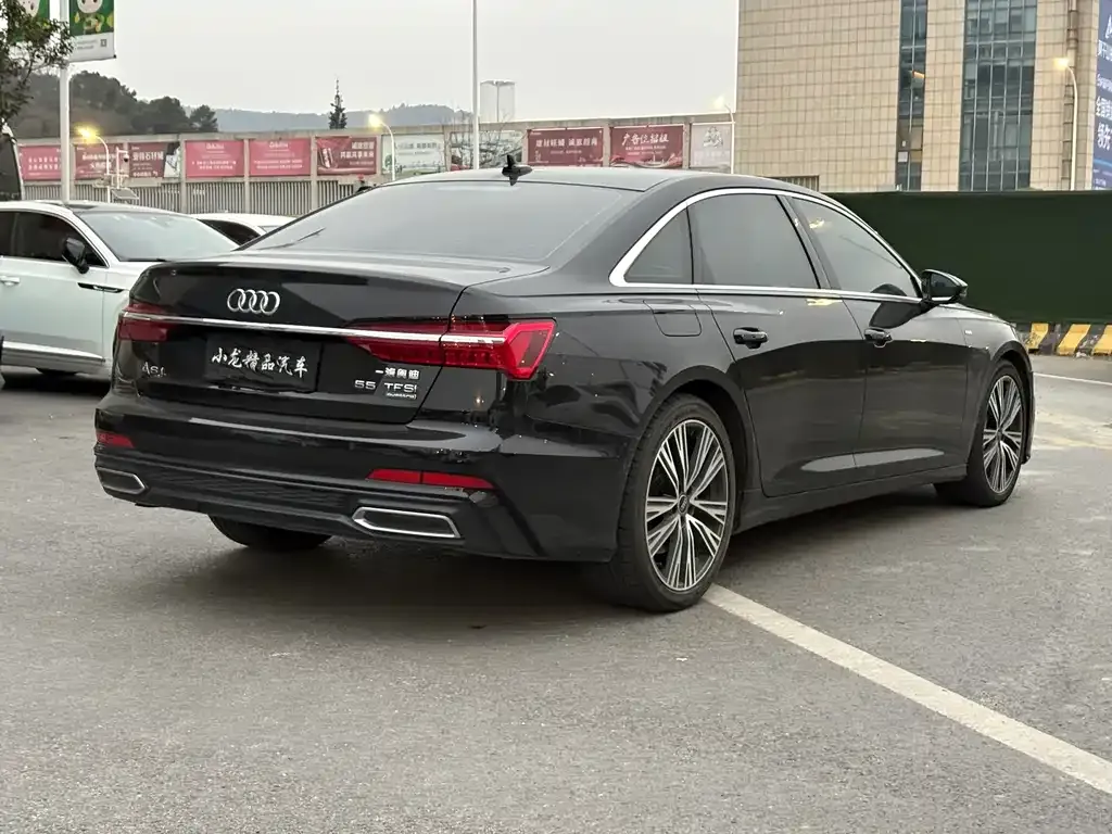 Audi A6L 2022 из CN, фото 10