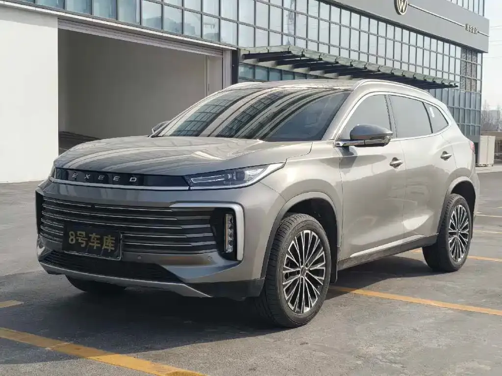 Exeed Lingyun 2025 из CN, фото 1