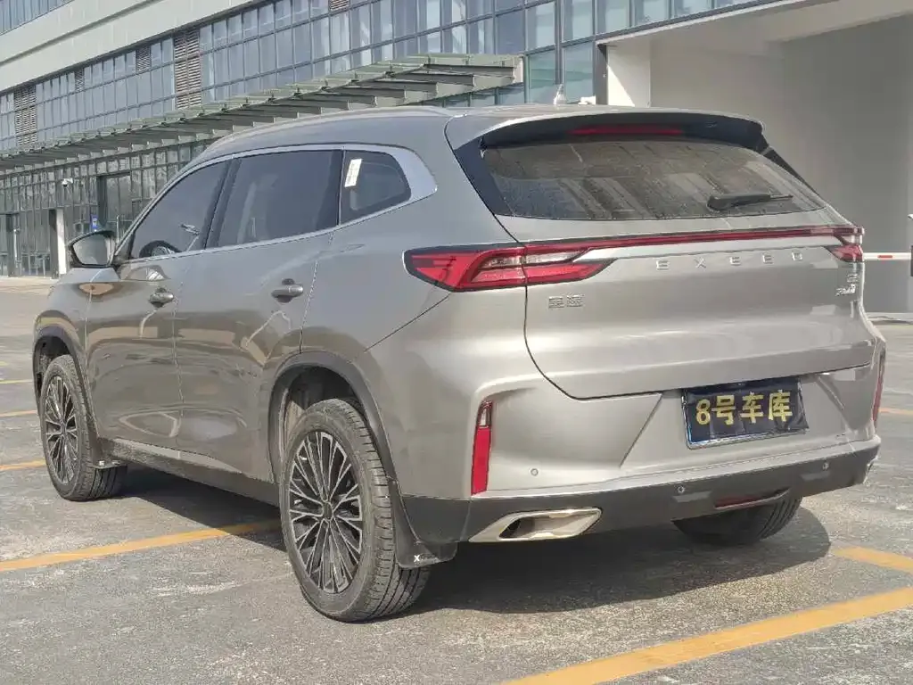 Exeed Lingyun 2025 из CN, фото 3