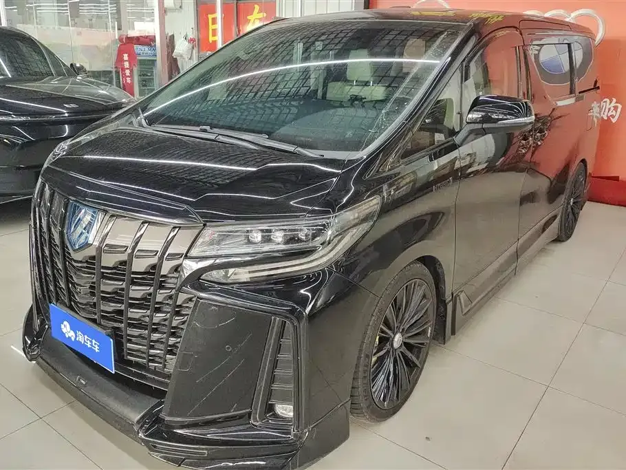 Toyota Alphard 2022 из CN, фото 1