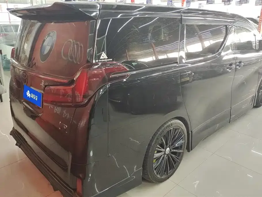 Toyota Alphard 2022 из CN, фото 6