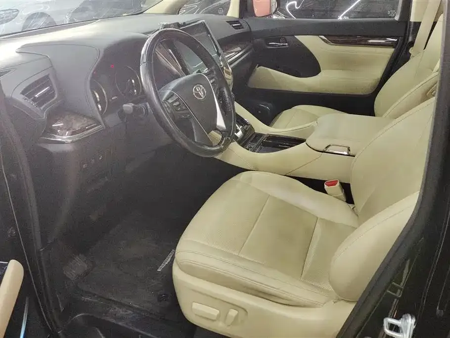Toyota Alphard 2022 из CN, фото 5