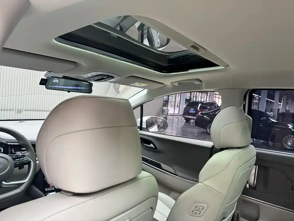 Hyundai Custo 2022 из CN, фото 4
