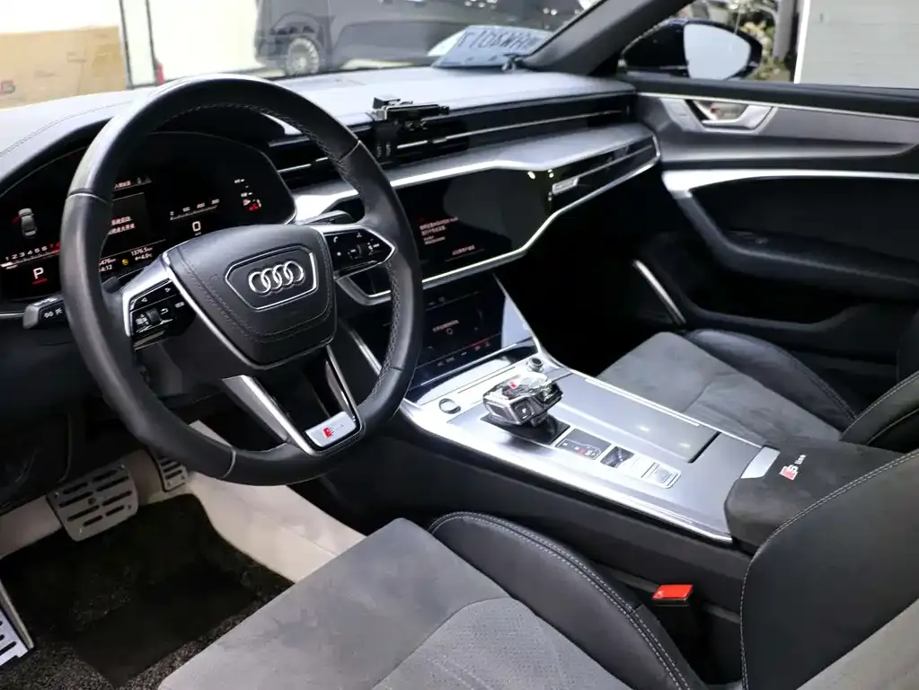 Audi A6L 2024 из CN, фото 2