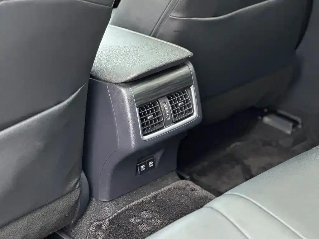 Toyota Camry 2022 из CN, фото 6