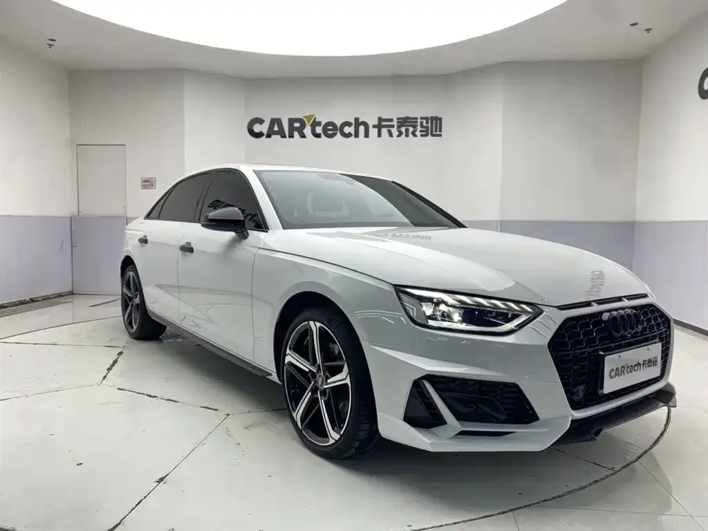 Audi A4L 2024 из CN, фото 2
