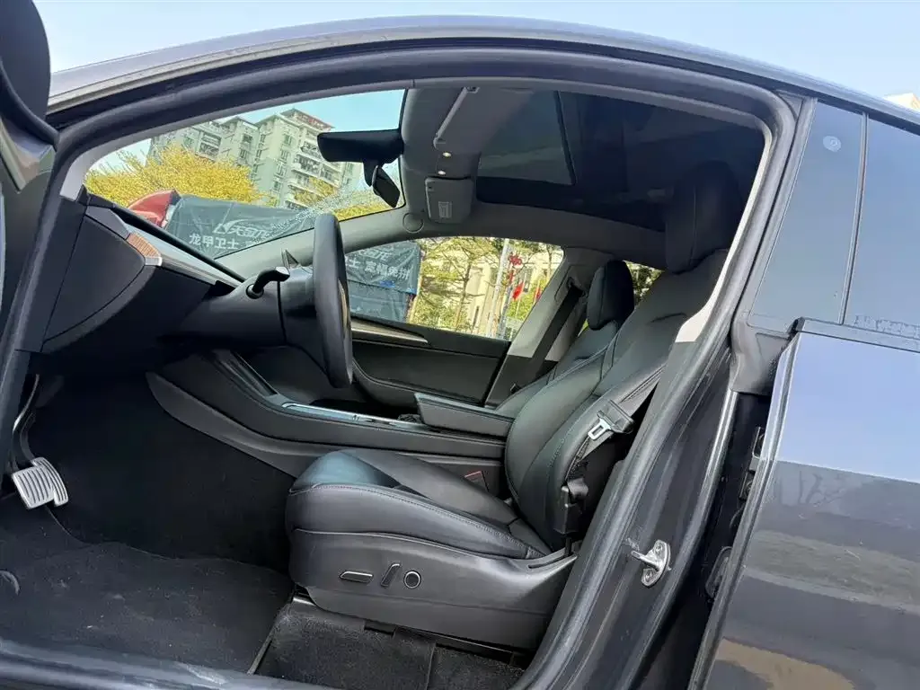 Tesla Model Y 2022 из CN, фото 5