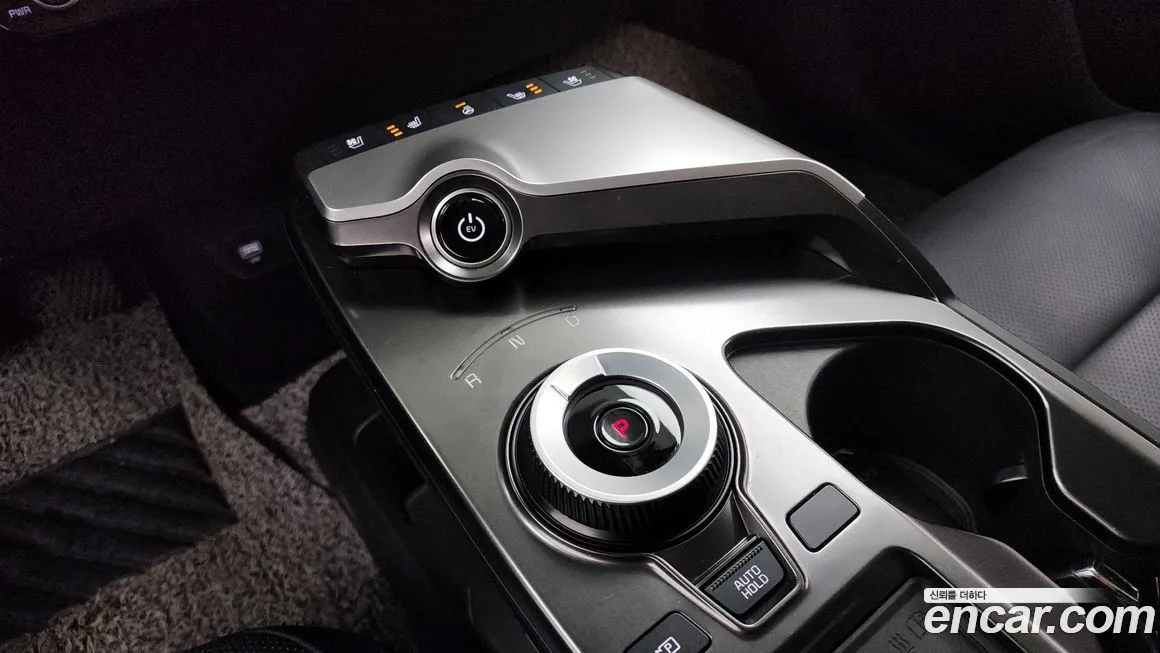 Kia EV6 — фото 9
