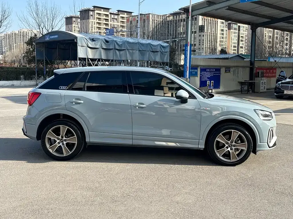Audi Q2L 2024 из CN, фото 9