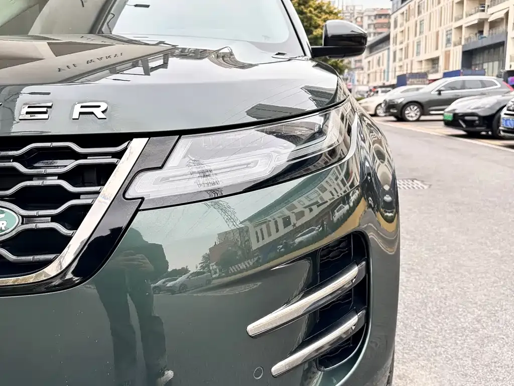 Land Rover Evoque 2023 из CN, фото 5