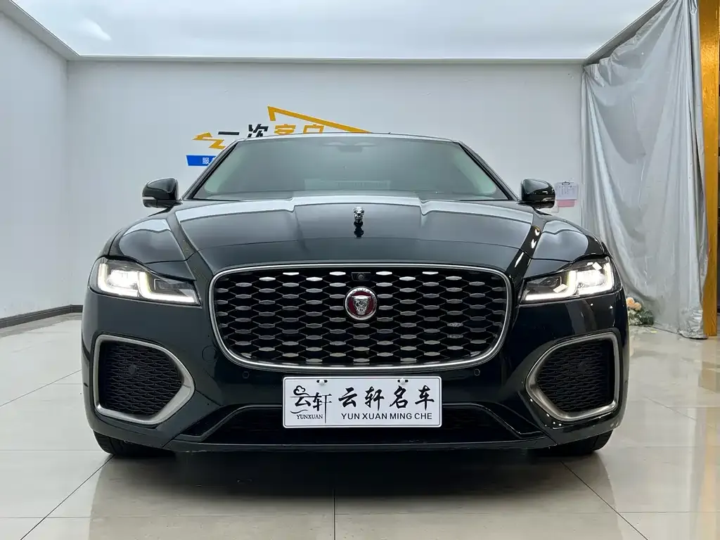 Jaguar XFL 2023 из CN, фото 4