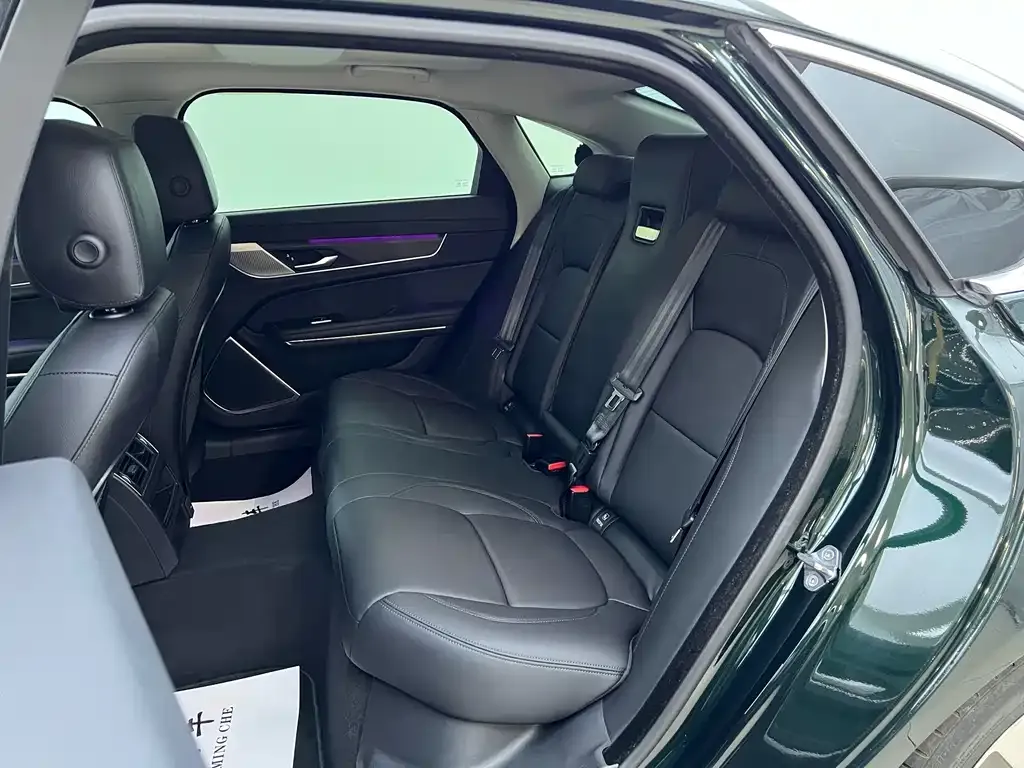 Jaguar XFL 2023 из CN, фото 5