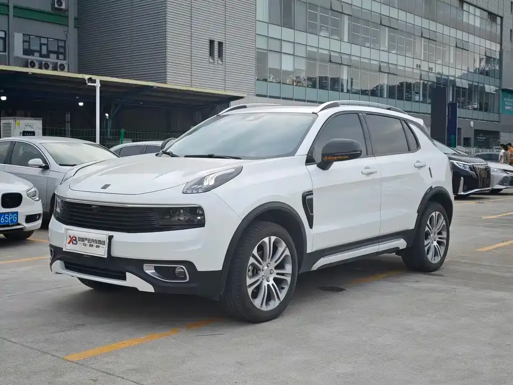 Lynk & Co 01 2021 из CN, фото 1
