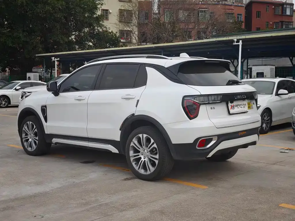 Lynk & Co 01 2021 из CN, фото 6