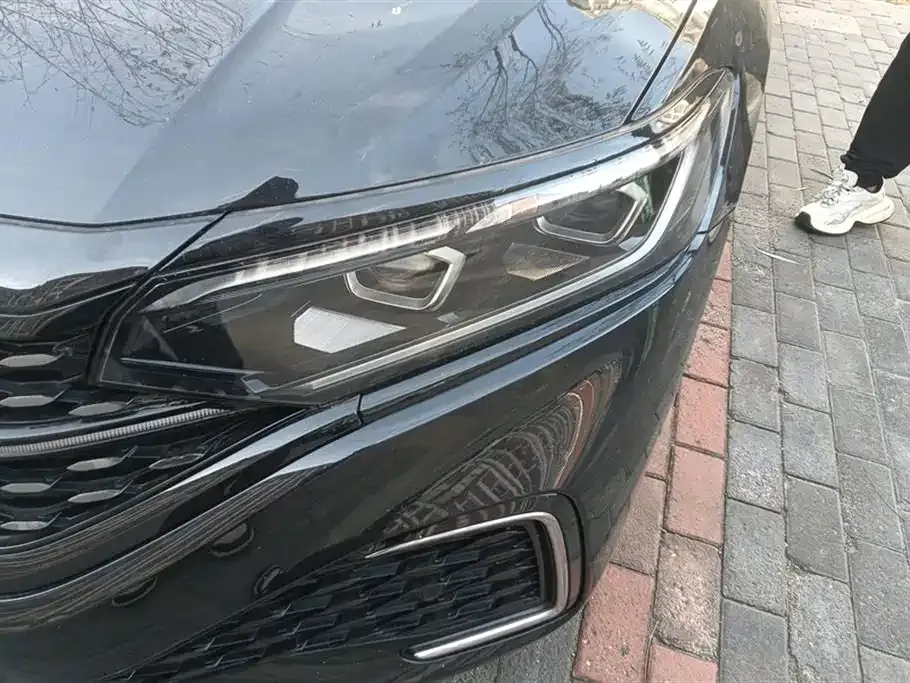 Volkswagen Passat 2023 из CN, фото 6