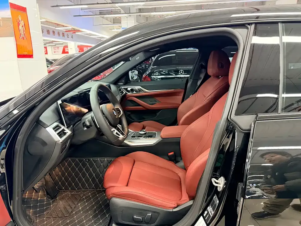 BMW 4 Series 2025 из CN, фото 5
