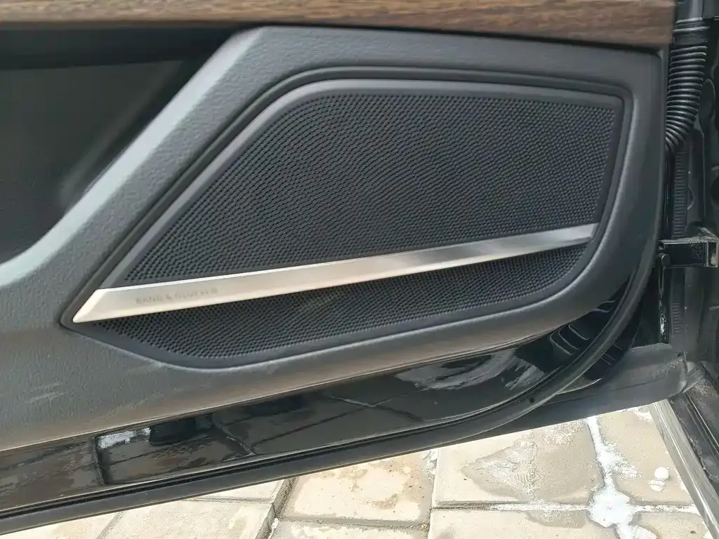 Audi A8 2025 из CN, фото 2