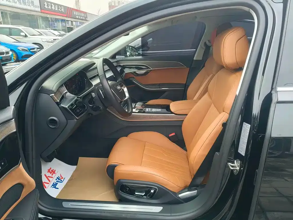 Audi A8 2025 из CN, фото 5