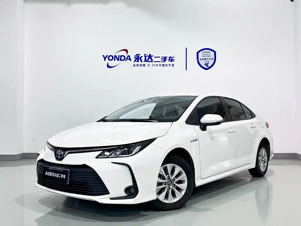 Toyota Corolla 2023 из CN, фото 1
