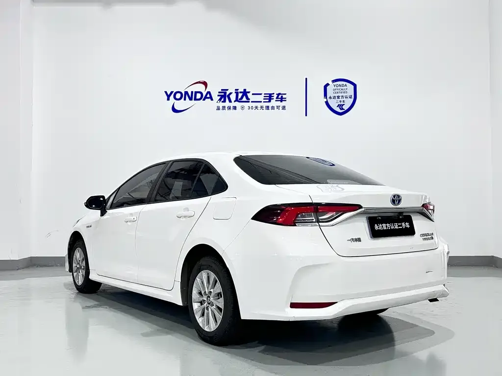 Toyota Corolla 2023 из CN, фото 8