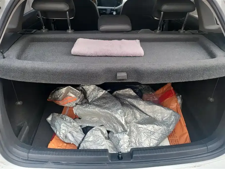 Volkswagen Polo 2023 из CN, фото 3