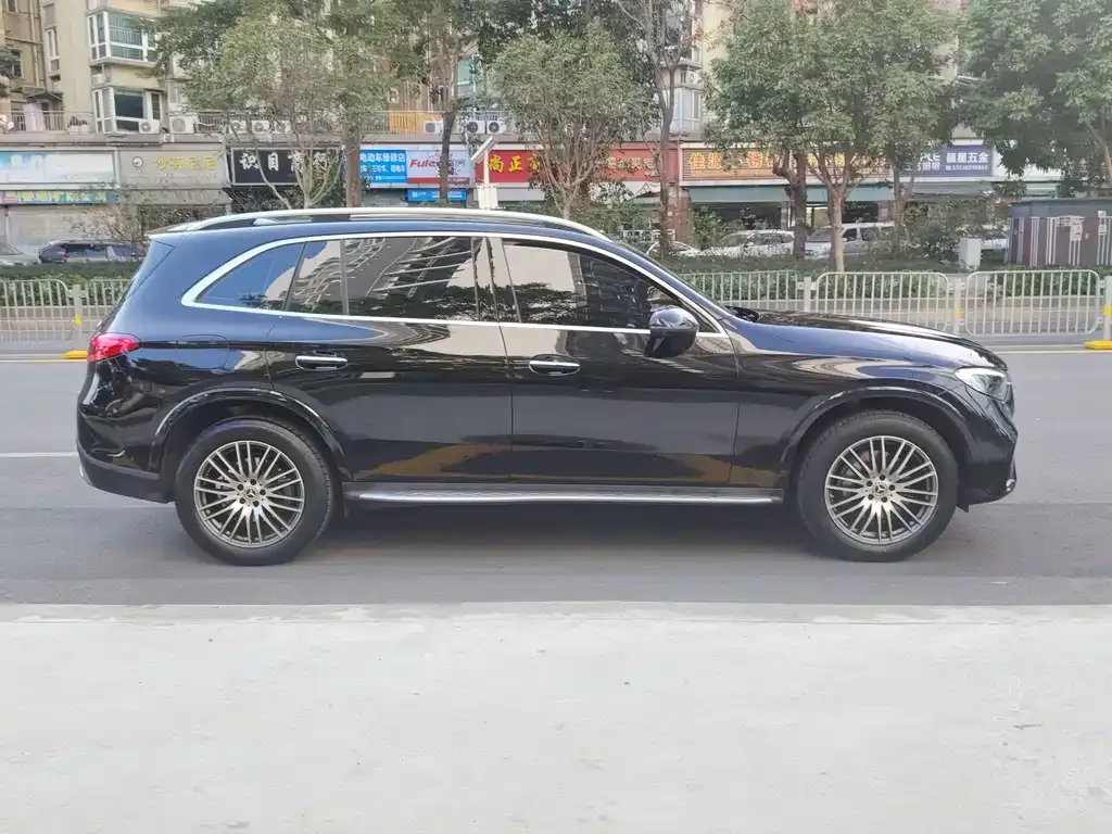 Mercedes-Benz GLC 2023 из CN, фото 10
