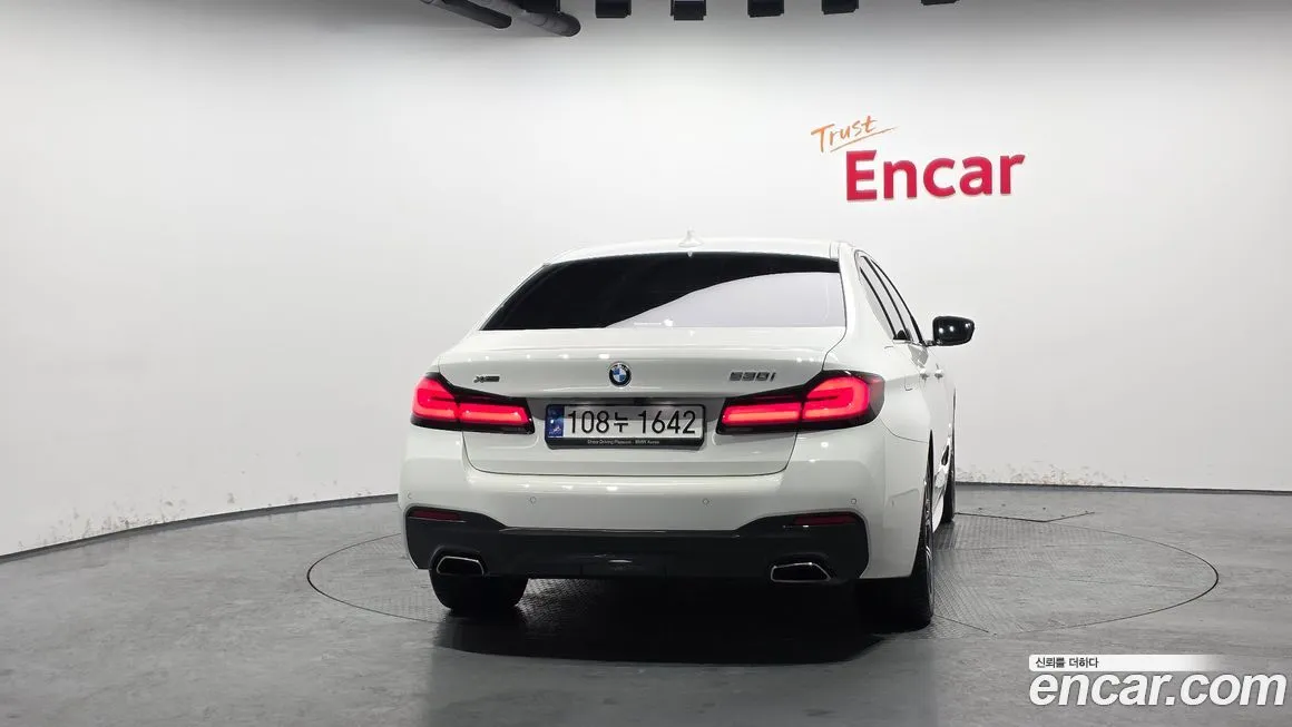 BMW 5-Series 2023 из KR, фото 3